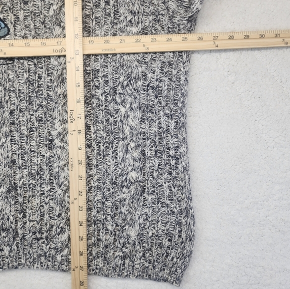 Walt Disney World Women's Gray Cable Knit Sweater with Minnie Mouse Design XL - Picture 7 of 7